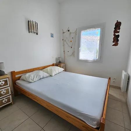 Maisonette Confortable Avec Piscine, Proche Et Commerces - Fr-1-476-166 Nyaraló