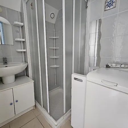 Maisonnette Confortable Avec Piscine Privee Et Parking - Fr-1-476-166 Casa de Férias *