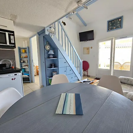 Maisonnette Confortable Avec Piscine Privee Et Parking - Fr-1-476-166 *