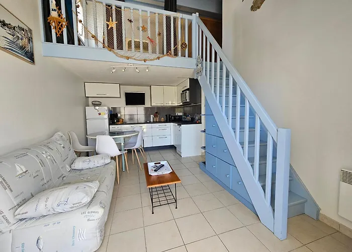 بيت للعطل Maisonnette Confortable Avec Piscine Privee Et Parking - Fr-1-476-166